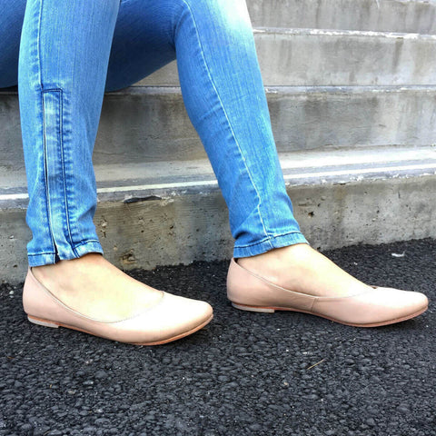 Darby Nude Leather Flats